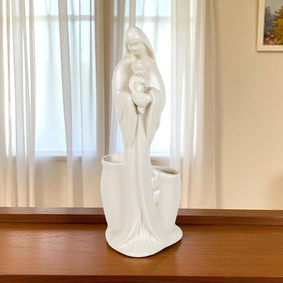 Vintage Haeger Madonna and Child Planter: Mid-Century Religious Art Pottery - Picture 1 of 8